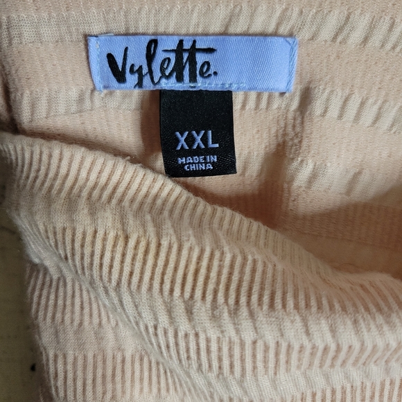 Baby pink vylette small sweater long sleeve or kids XXL - Picture 3 of 3